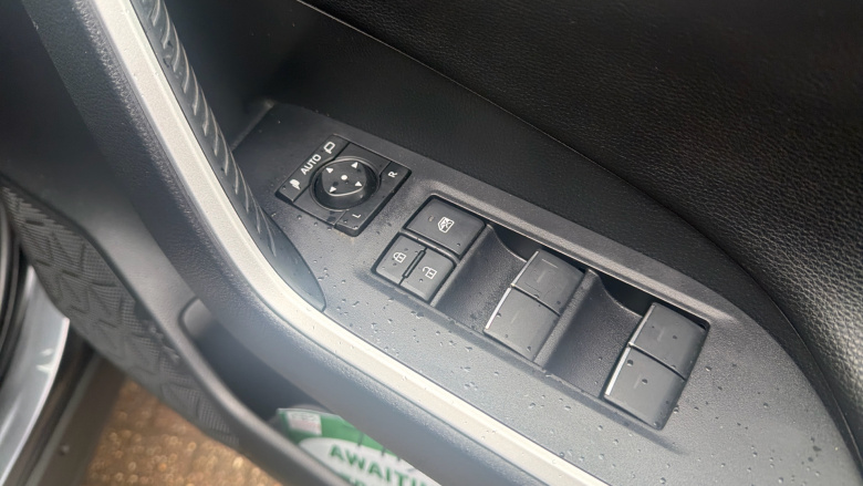 Toyota RAV4 2.5 PHEV Dynamic 5dr CVT Estate